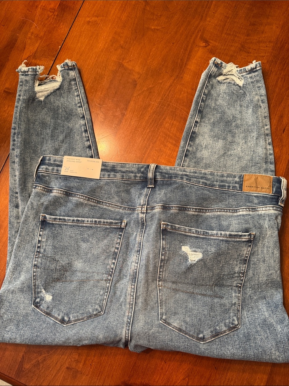 American Eagle Outfitters Light Wash Distressed Women's Jeggings - Picture 5 of 6